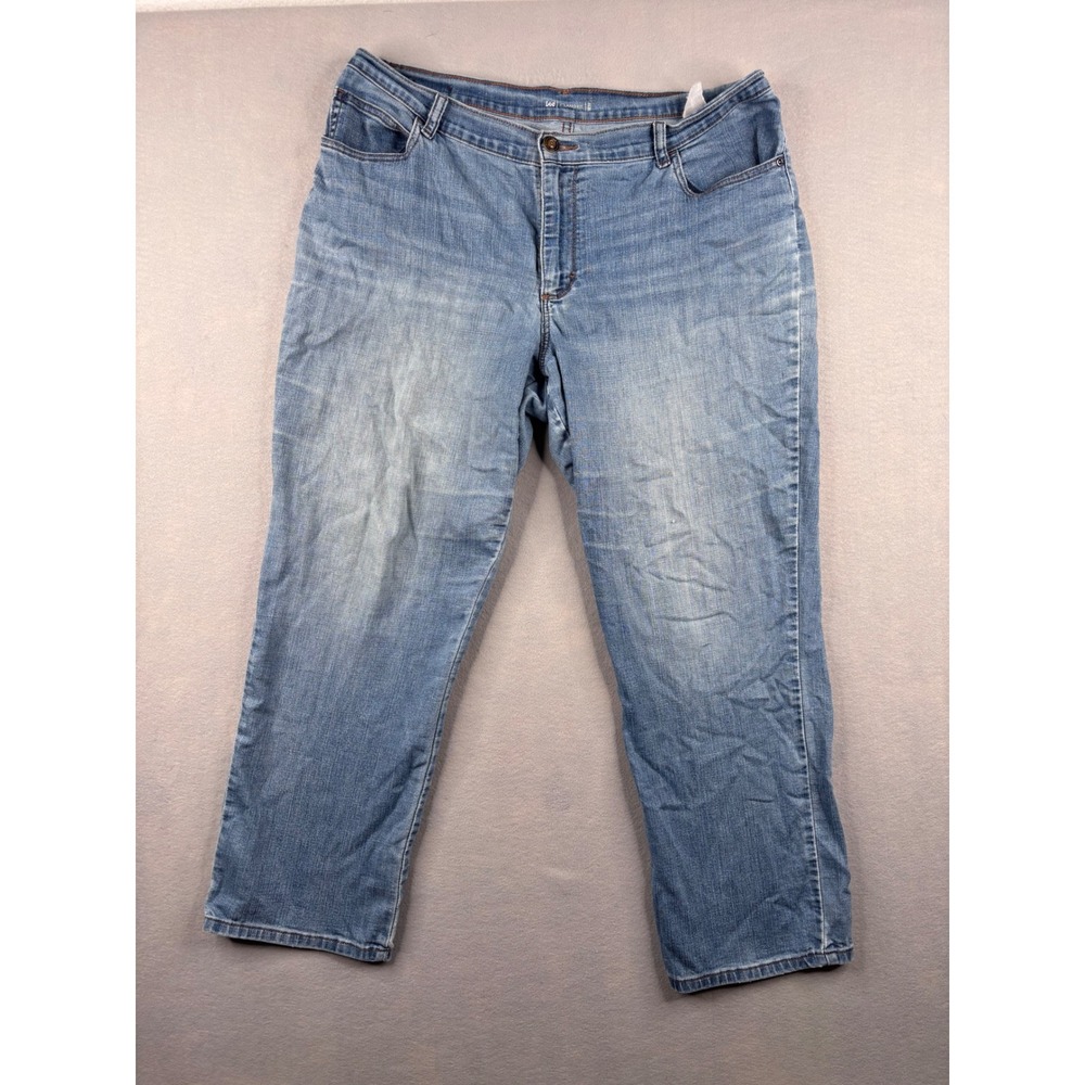 Lee Relaxed Fit Jeans Womens Light Wash Blue Straight Leg Denim Pants 1899